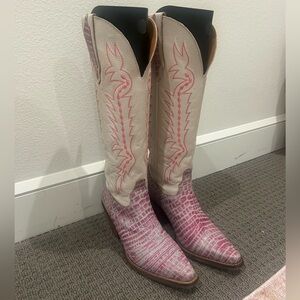 DINGO WOMEN'S HIGH LONESOME TALL
WESTERN BOOTS - ROUND TOE